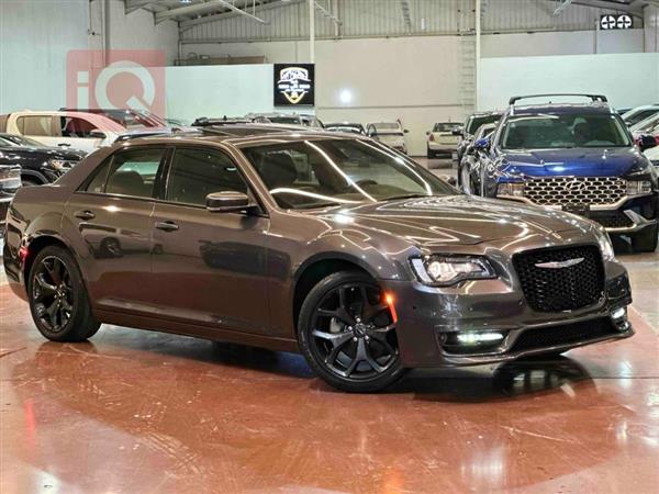 Chrysler for sale in Iraq